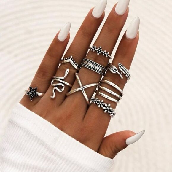 Jewelry - NEW 9 pc silver ring set snake ring, feather jewelry, starfish, BOHO flower ring